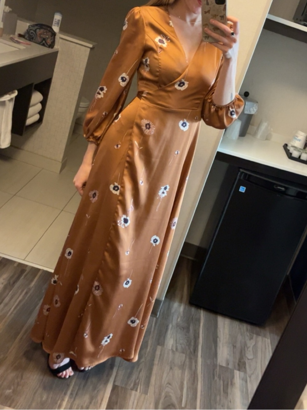 ASTR the label wrap maxi dress - Picture 4 of 5
